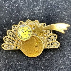 Gold Vintage Brooch